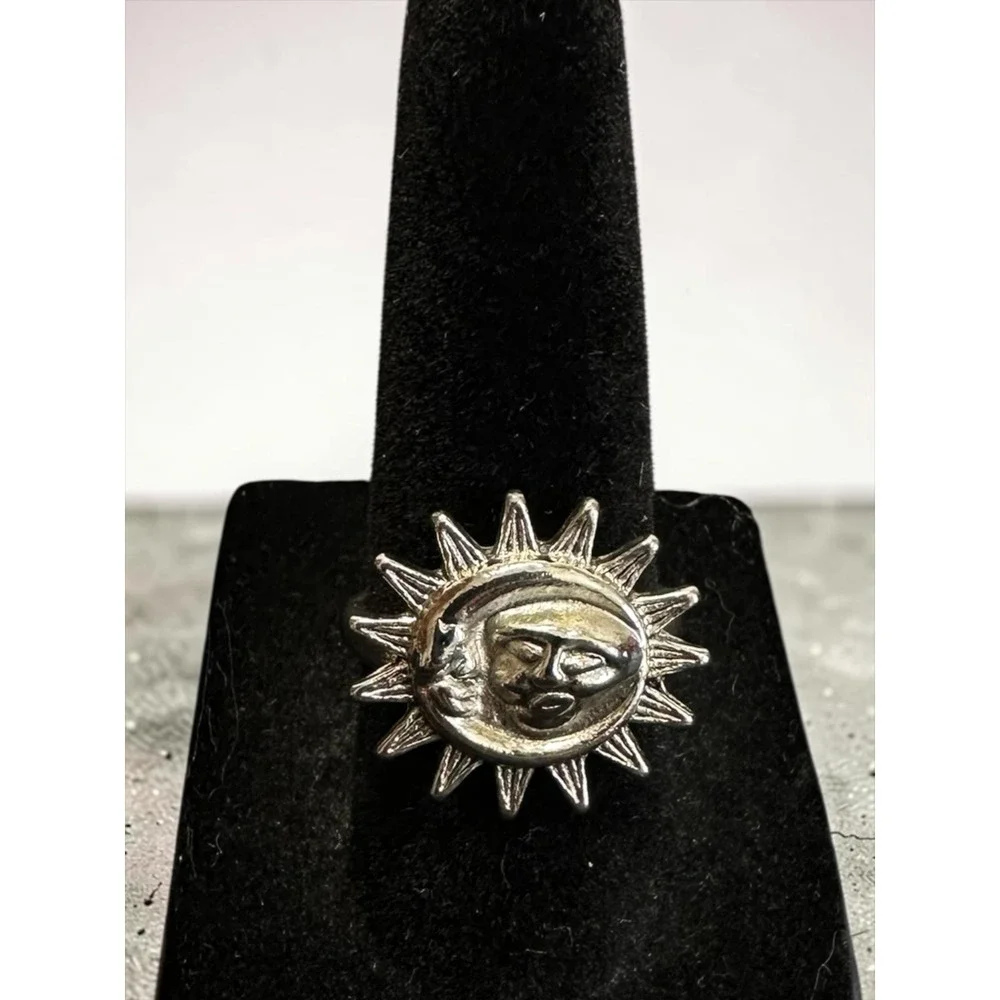 Silver Tone Sun Moon Ring Size 6.75 Celestial Cosmic Harmony Boho